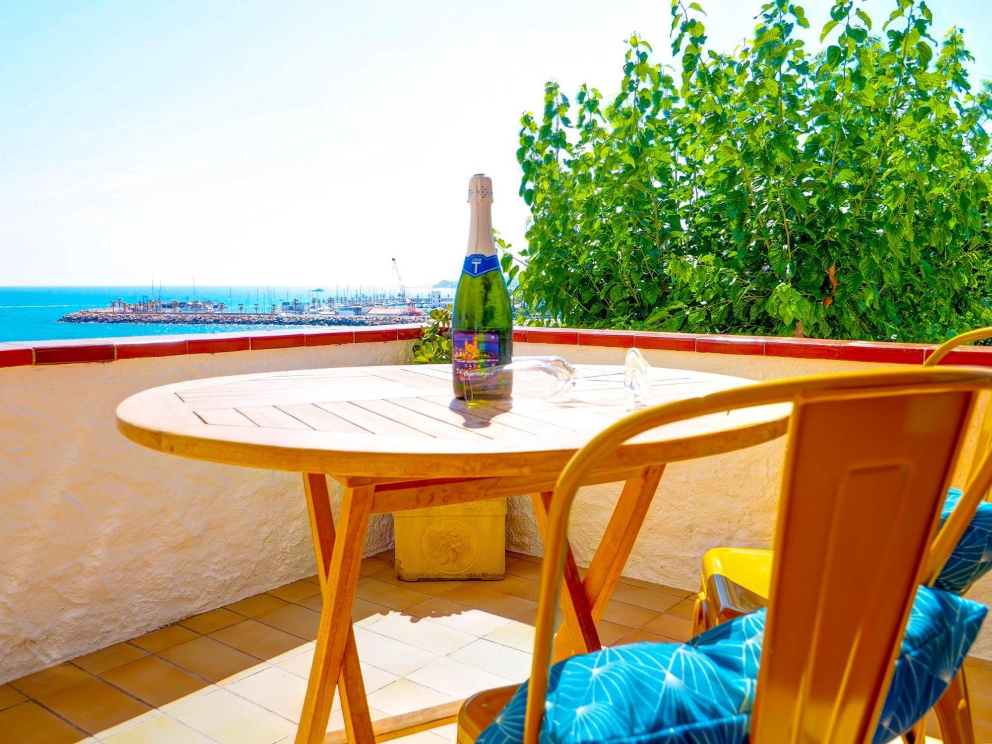 Sea Balcony By Hello Homes Apartment *